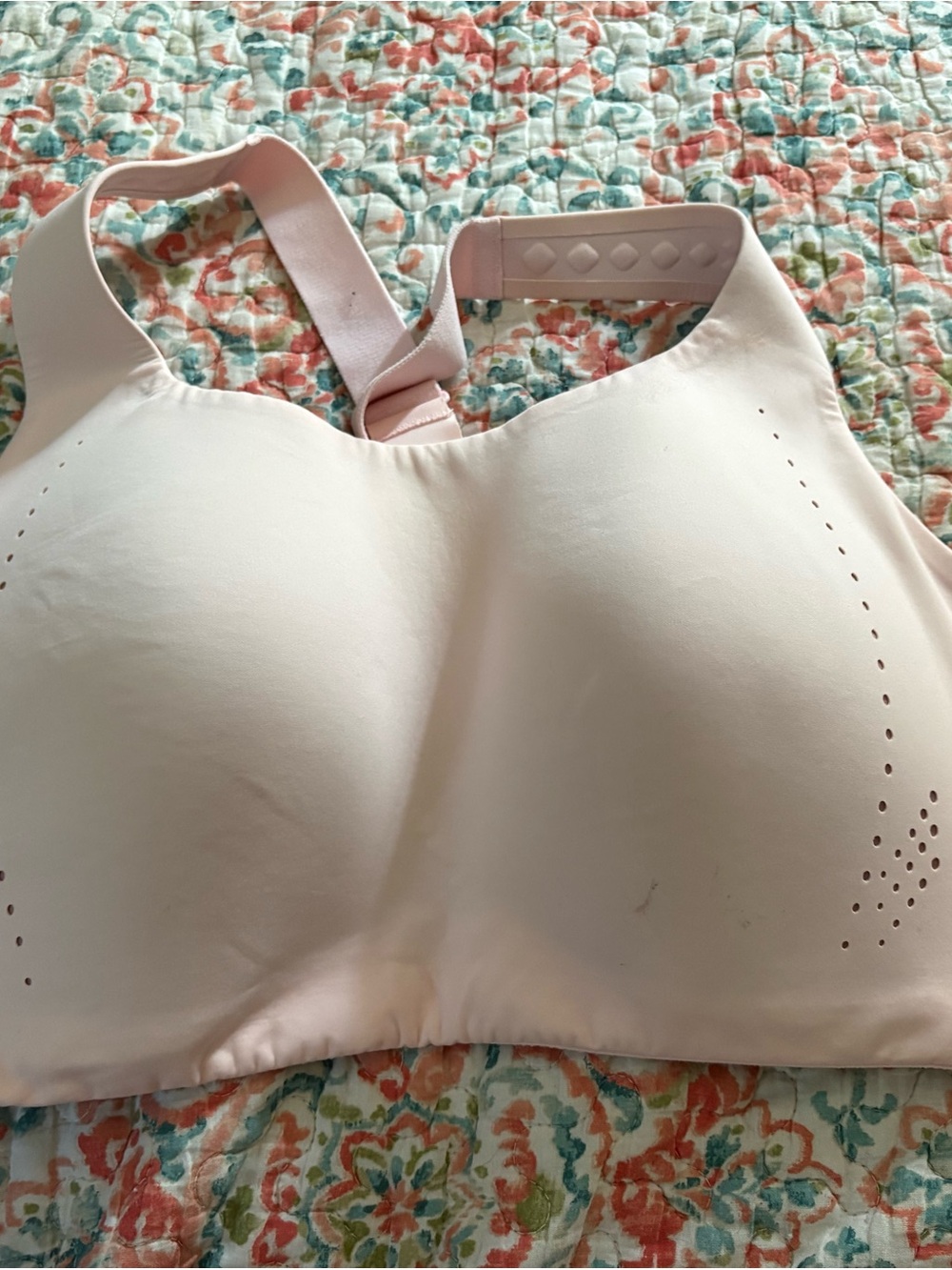 lululemon athletica Blush Pink Seamless Wireless Bra